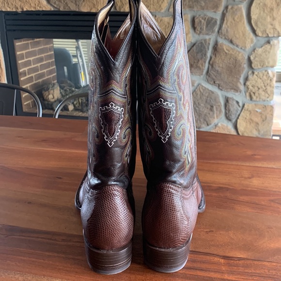 Men’s Belvedere Boots - Picture 5 of 7